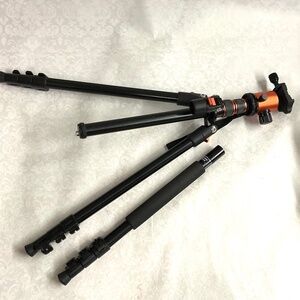 Geekoto CT25Pro 79" Carbon Fiber Professional Tripod With 360° Ball Head